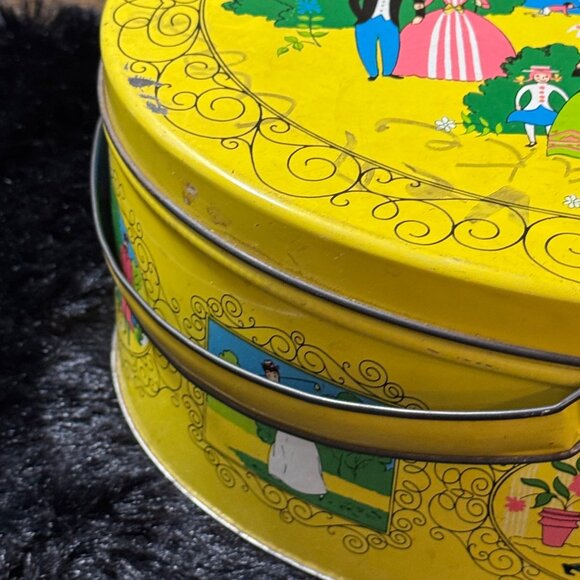 Vintage Sewing Basket Tin Victorian Old New York  Arch Oval Handle - Picture 3 of 13